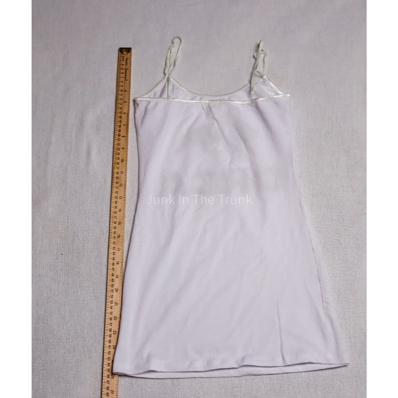 White Women's Tank Basic Cami Size Medium - Picture 2 of 3